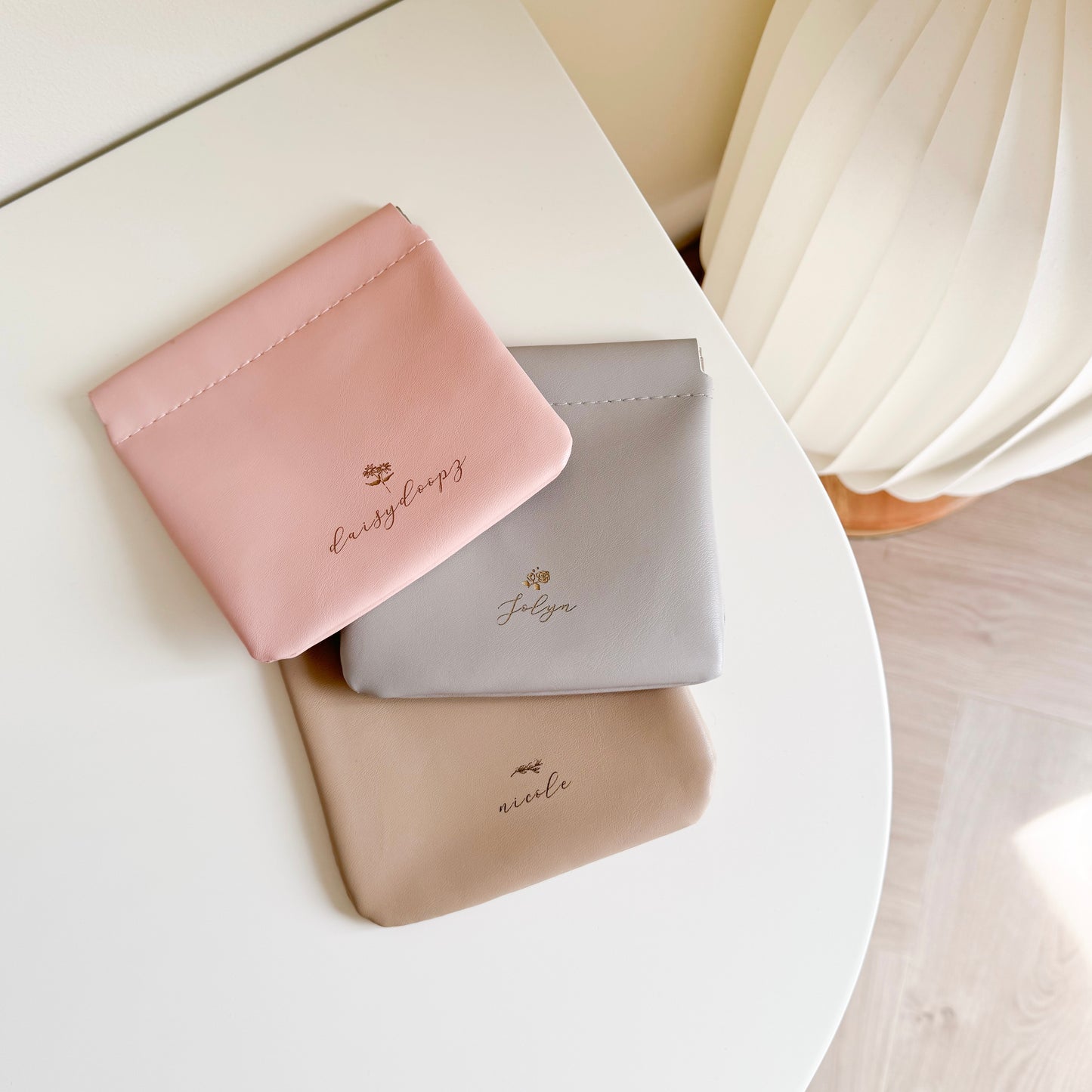 Botanical Signature Clip Pouch