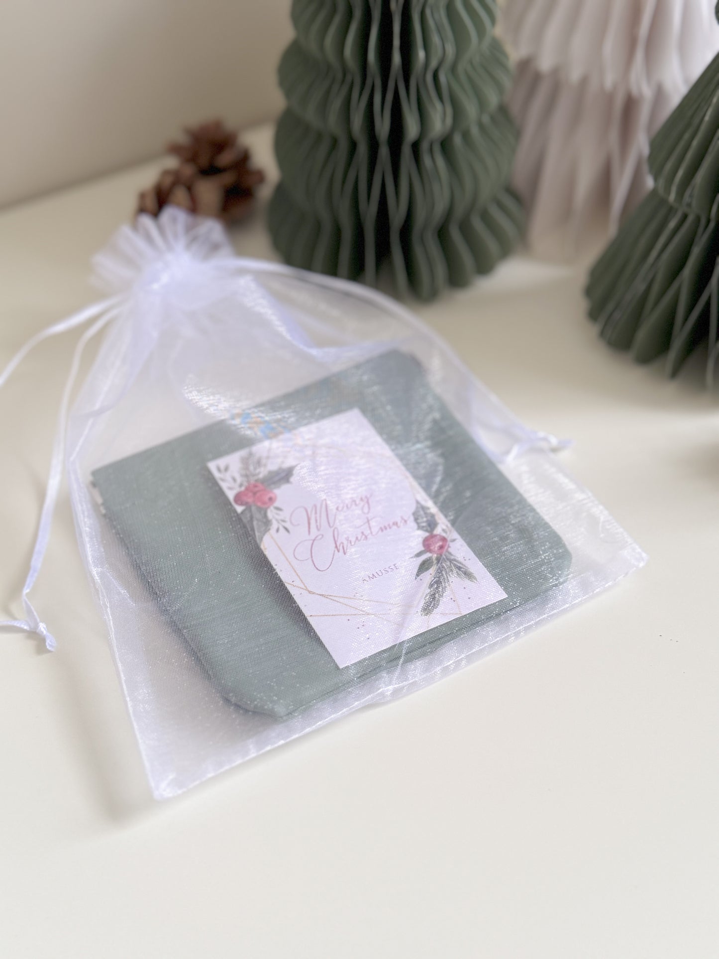 Festive Charm Clip Pouch