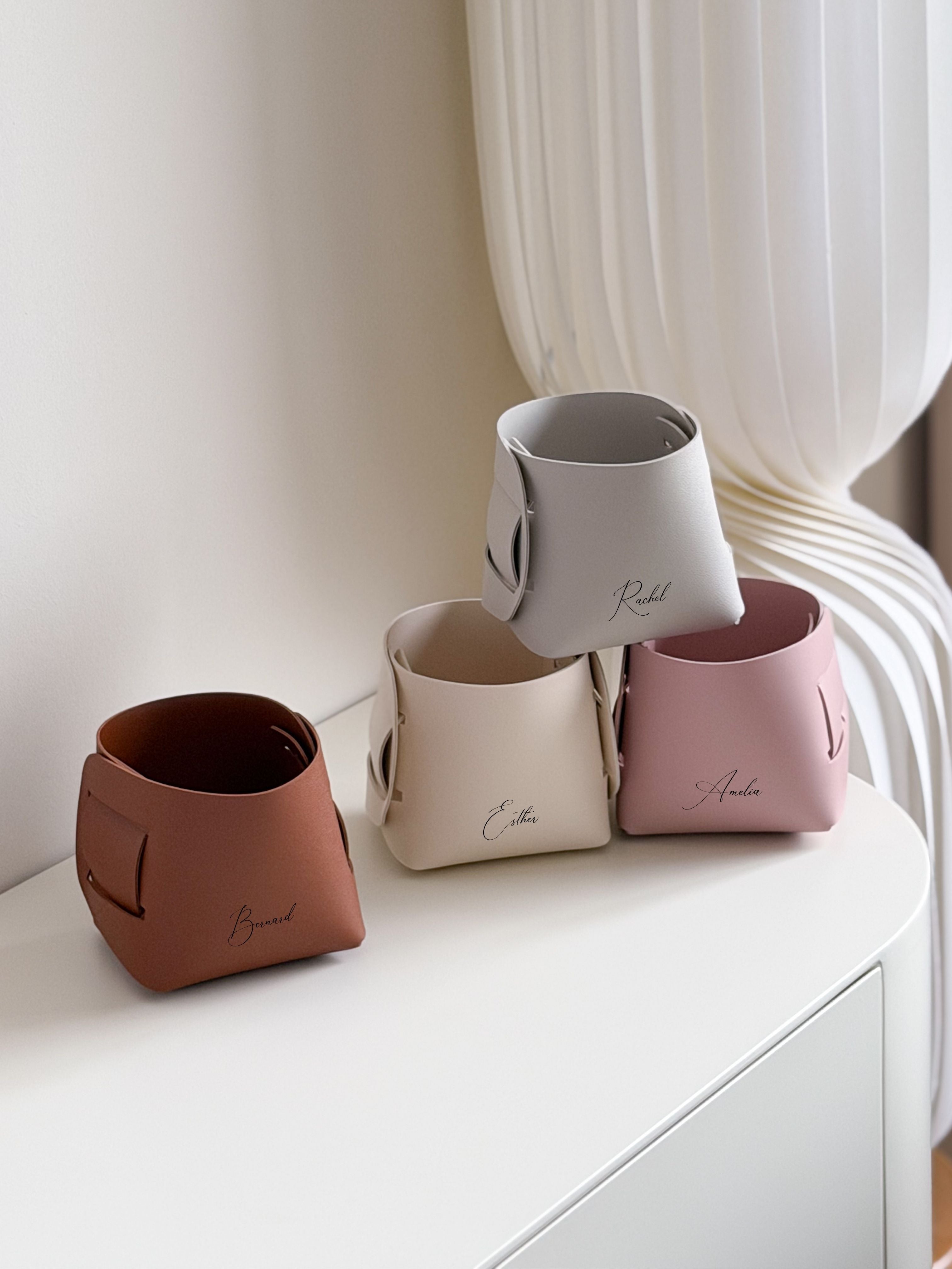 Pen Holder
