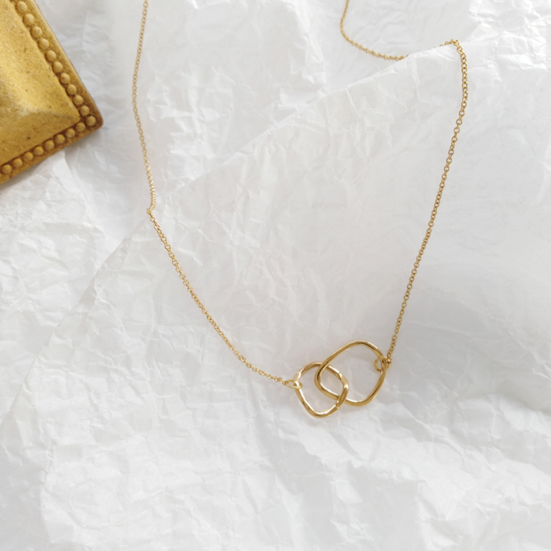 Infinite Necklace