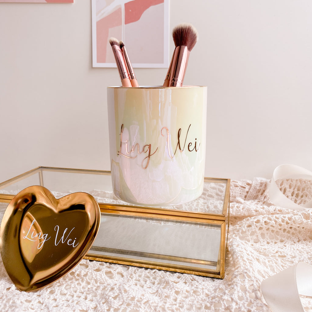 Iridescent Holder